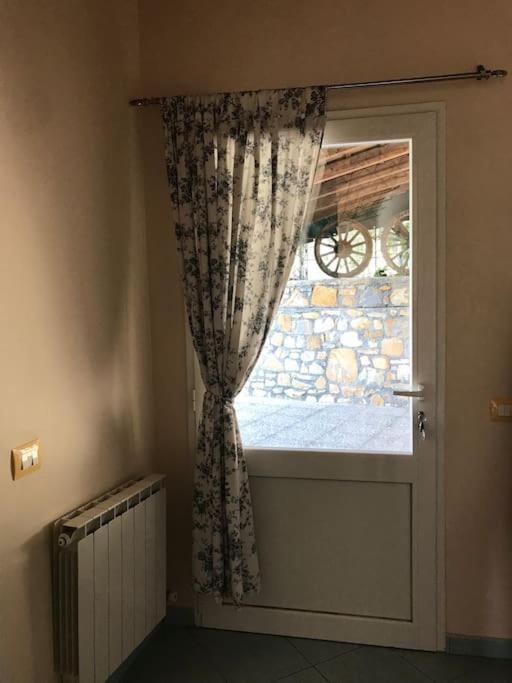 Villa Berio Due - Tuija Villa Viani Bagian luar foto