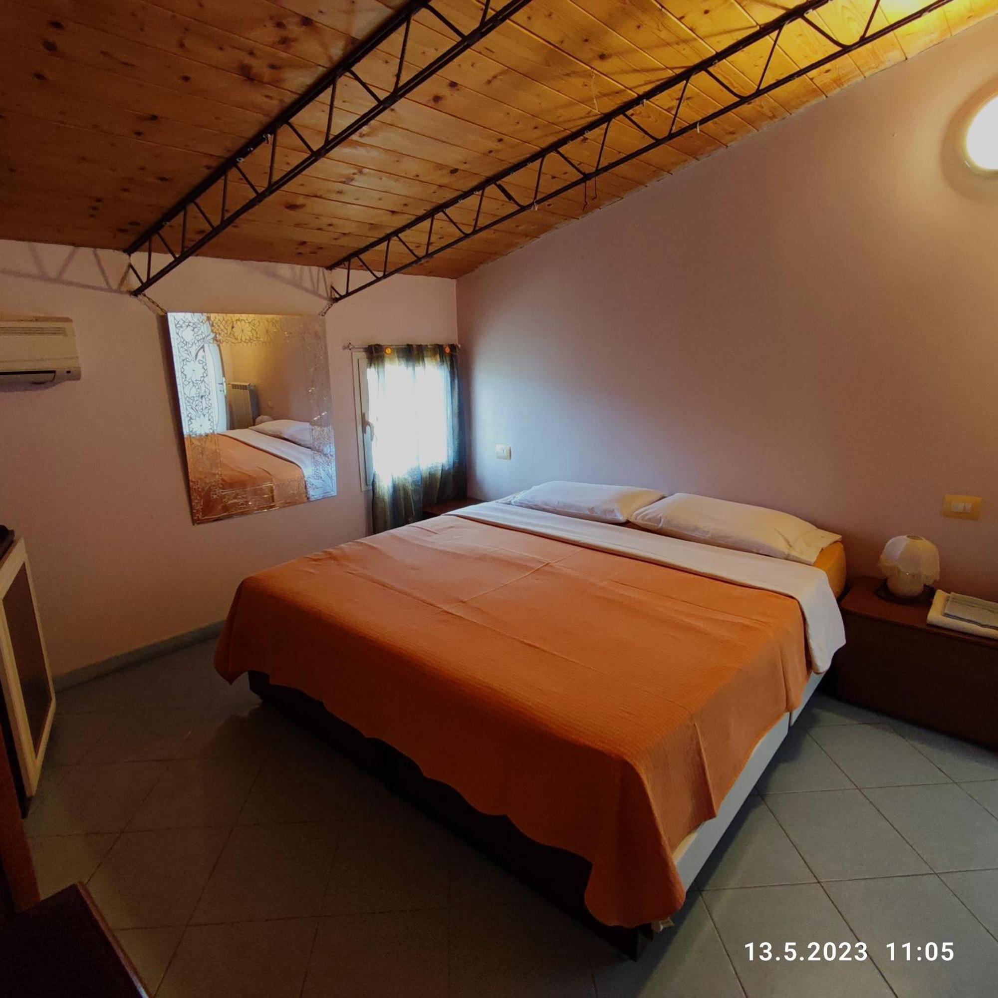 Villa Berio Due - Tuija Villa Viani Bagian luar foto